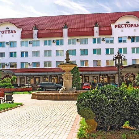 Готель "Дубно" Dubno Exterior foto