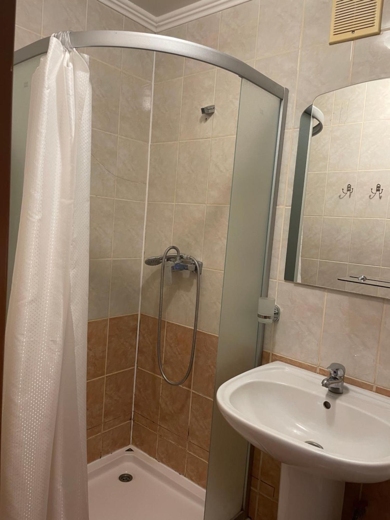 Готель "Дубно" Dubno Quarto foto